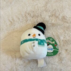 Squishmallow Manny the Snowman, Christmas Edition.